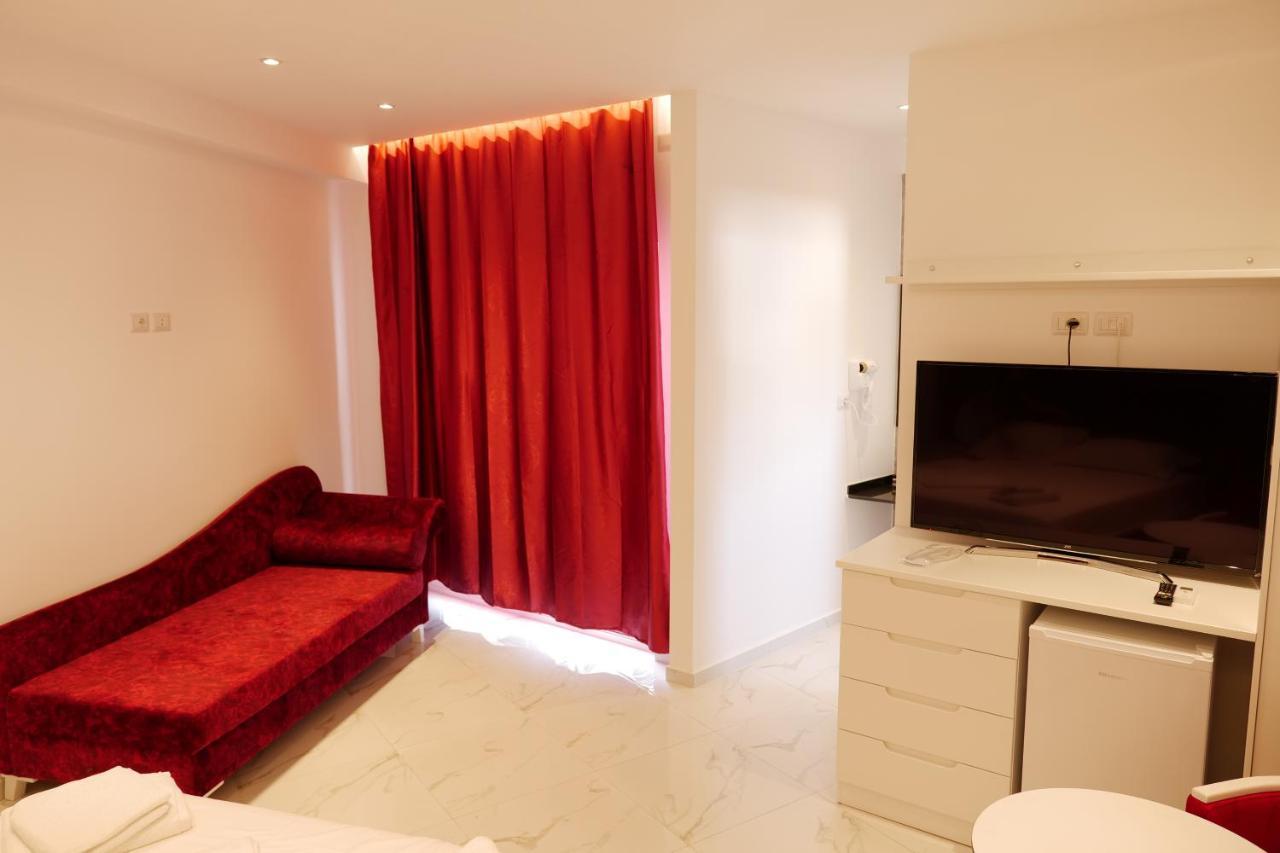 Lumi Hotel Σαράντα Εξωτερικό φωτογραφία