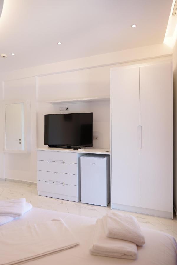 Lumi Hotel Σαράντα Εξωτερικό φωτογραφία